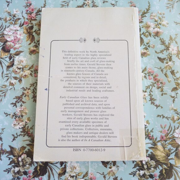 Early Canadian Glass  by Gerald Stevens - Picture 2 of 4